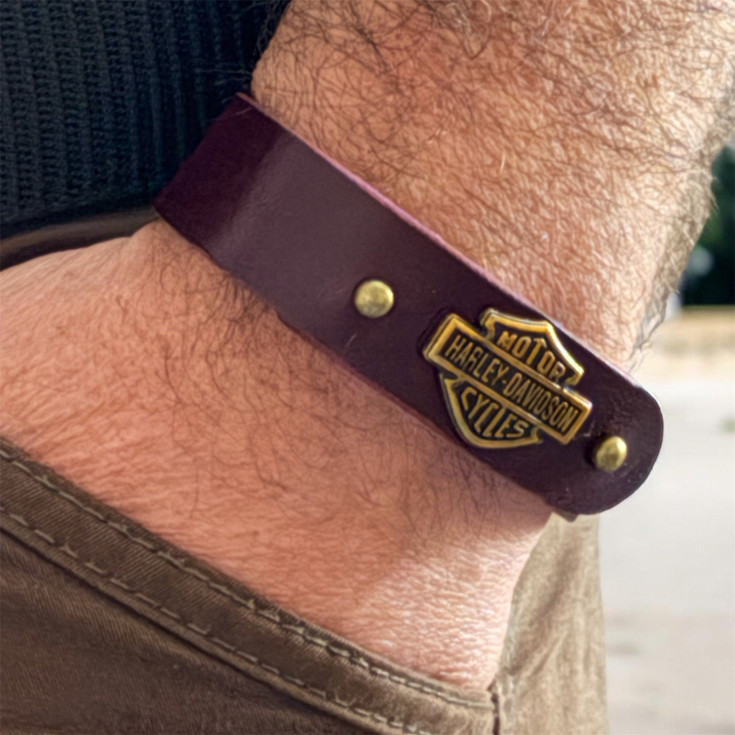 Handmade Biker Leather Bracelet – Full Grain Italian Leather | UK Delivery £2.99 or Free Over £30